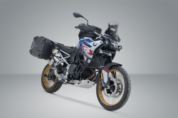 ZESTAW KUFRÓW BOCZNYCH SW-MOTECH DUSC BMW F 900 GS (23-) 41/33L BLACK