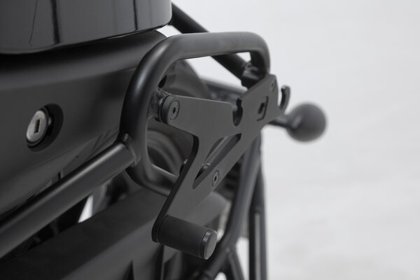 ELEMENTY MOCUJĄCE SW-MOTECH SLH DO SLC NA PRAWĄ STRONĘ BLACK