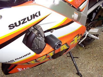 CRASHPADY CLASSIC RG RACING SUZUKI GSXR600 00- 03 BLACK