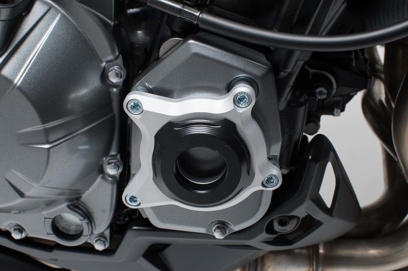 OSŁONA SILNIKA SW-MOTECH KAWASAKI Z900 MODELS (16-) BLACK SILVER