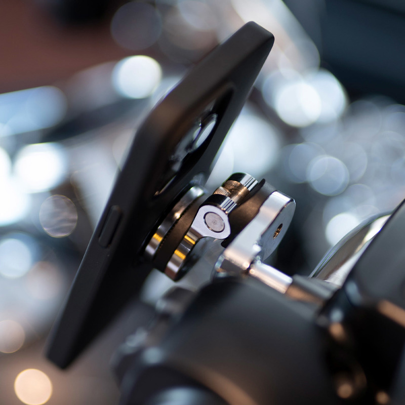 UCHWYT MOTOCYKLOWY NA TELEFON NA ŚRUBĘ W KIEROWNICY SP CONNECT SPC+ CLUTCH MOTO MOUNT PRO CHOME