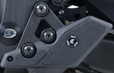 OSŁONA WAHACZA RG RACING KAWASAKI VERSYS 1000 15-, 4 CZĘŚCI BLACK