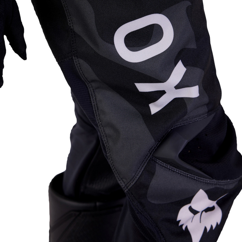 SPODNIE MOTOCYKLOWE JUNIOR FOX 180 BNKR BLACK CAMOY 22