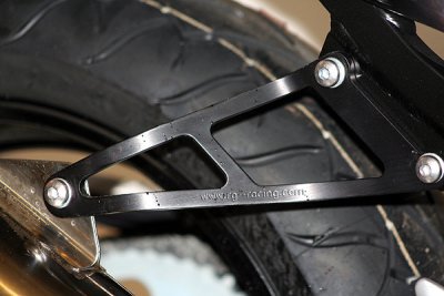 MOCOWANIE WYDECHU RG RACING HONDA CBR900 02- BLACK