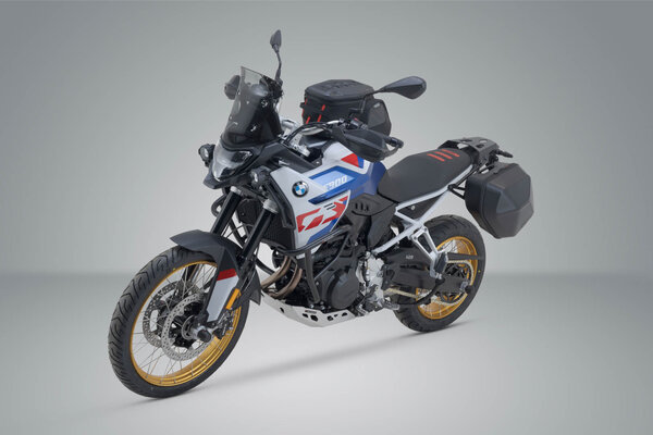ZESTAW KUFRA BOCZNEGO URBAN ABS I STELAŻY SW-MOTECH BMW F 900 GS (23-) 1X16,5L
