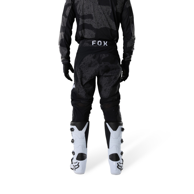 SPODNIE MOTOCYKLOWE FOX 180 BNKR BLACK CAMO