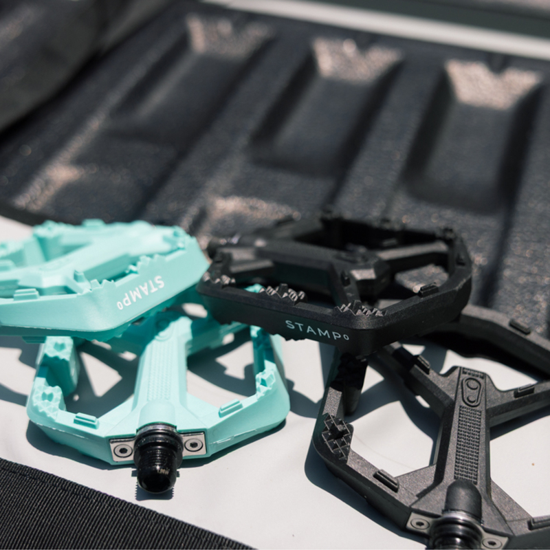 PEDAŁY ROWEROWE CRANKBROTHERS STAMP 0 SMALL TURQUOISE
