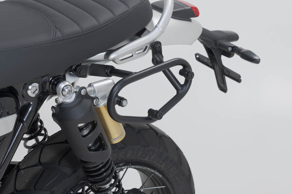 ZESTAW SAKWA I STELAŻ LEGEND GEAR SW-MOTECH TRIUMPH SCRAMBLER 1200 XC/XE (18-), X/XE (23-) BLACK