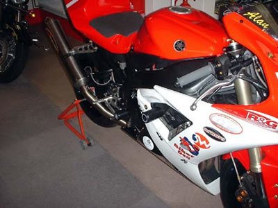CRASHPADY CLASSIC RG RACING YAMAHA YZF-R1 02- 03 BLACK
