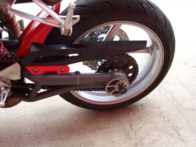 SLIDERY TYLNEJ OSI RG RACING BENELLI TNT 04-