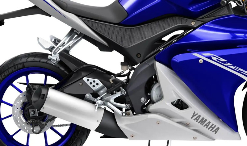 ZESTAW OSŁON PRZECIWBŁOTNYCH RG RACING EAZI-GRIP SCUFF GUARD KIT YAMAHA YZF-R125 14- 18 MT-125 14- 1