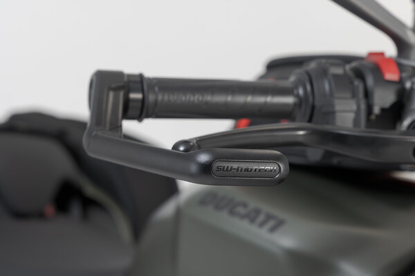 OSŁONA DŹWIGNI SW-MOTECH DUCATI STREETFIGHTER V2, TRIUMPH DAYTONA BLACK