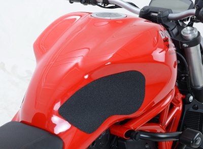 NAKLEJKA NA BAK TANKPAD ANTYPOŚLIZGOWY 2 CZĘŚCI RG RACING DUCATI MONSTER 1100/1100 EVO (10-14) BLACK