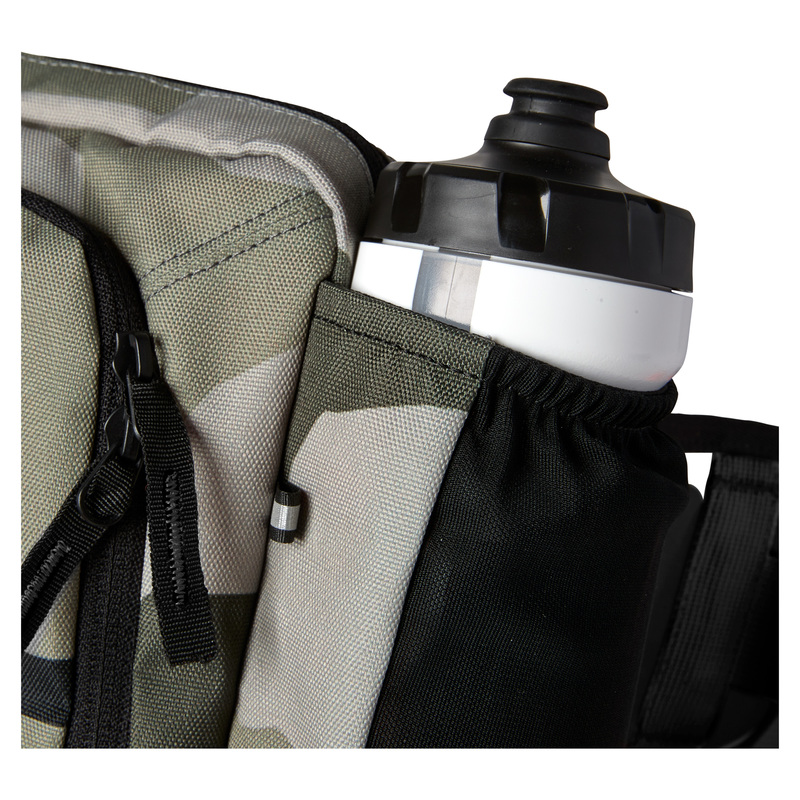 NERKA FOX UTILITY 5L LUMBAR HYDRATION PACK GREEN CAMO