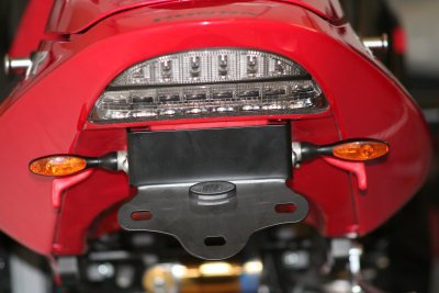 MOCOWANIE TABLICY REJESTRACYJNEJ RG RACING HONDA CBR954 02- 03