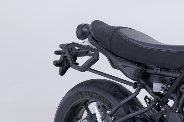 STELAŻ BOCZNY V-LOC PRAWY SW-MOTECH SIDE CARRIER YAMAHA XSR700 (15-) / XSR700 XT (19-)