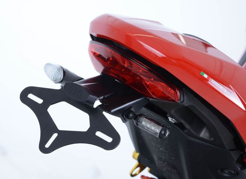 MOCOWANIE TABLICY REJESTRACYJNEJ RG RACING DUCATI SUPERSPORT (S) 17-/950 SUPERSPORT (S) 21-