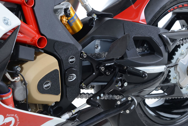 OSŁONA WAHACZA RG RACING MV AGUSTA F4 1000R 10-/F4RR/F4RC 15-, 4 CZĘŚCI BLACK