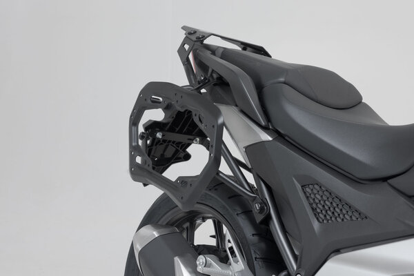 ZESTAW KUFRÓW BOCZNYCH SW-MOTECH DUSC HONDA NC750X/XD (20-) 33/33L BLACK