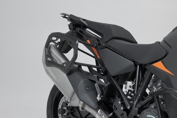 ZESTAW KUFRÓW BOCZNYCH SW-MOTECH DUSC KTM 1290 SUPER ADV (21-) 41/33L BLACK