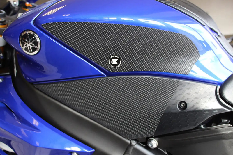NAKLEJKA NA BAK TANKPAD ANTYPOŚLIZGOWY RG RACING EAZI-GRIP YAMAHA YZF-R6 17-24 - PRO