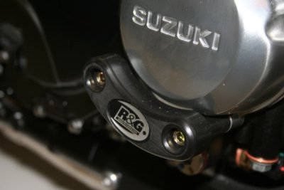 SLIDERY SILNIKA RG RACING SUZUKI GSX 1400, PRAWA STRONA BLACK