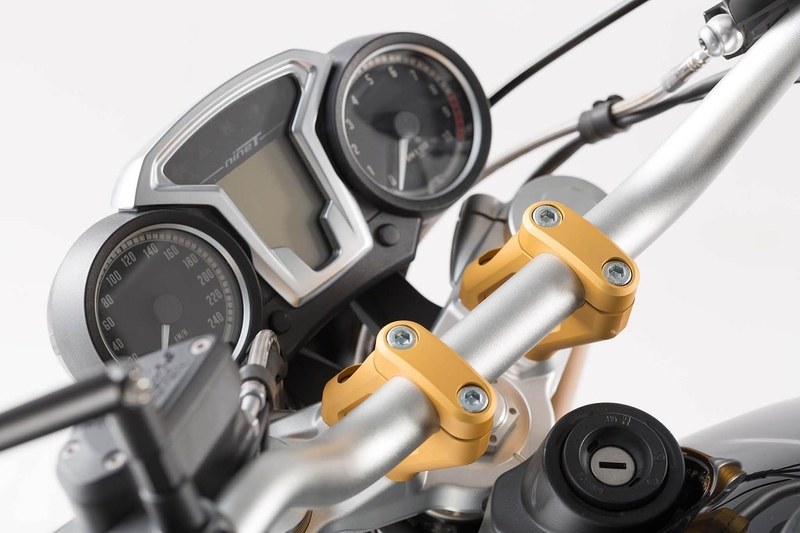 ZESTAW PODWYŻSZAJĄCY KIEROWNICĘ SW-MOTECH BMW R NINET PODWYŻSZENIE 20MM PRZESUNIĘCIE 30 MM GOLD SW-M