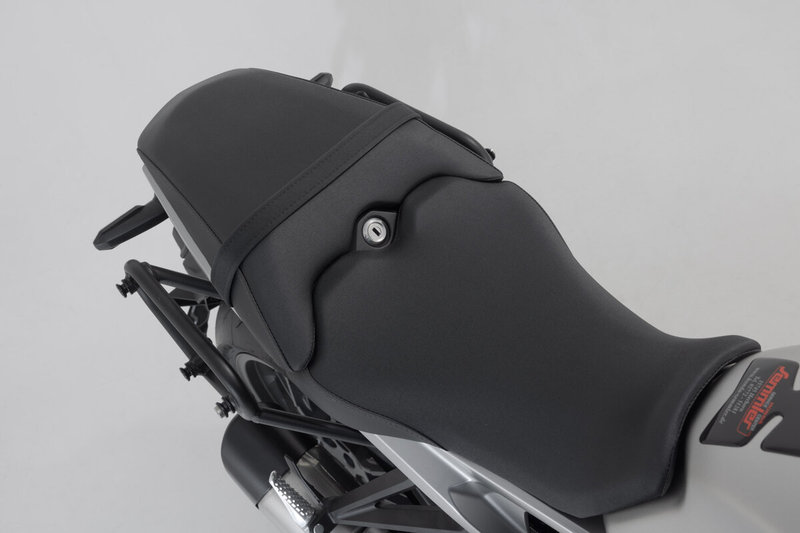 ZESTAW SAKW I STELAŻY LEGEND GEAR LC BLACK EDITION SW-MOTECH HONDA CB1000R (21-)