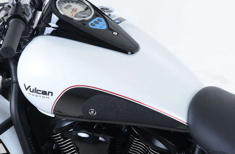 NAKLEJKA NA BAK TANKPAD ANTYPOŚLIZGOWY 2 CZĘŚCI RG RACING KAWASAKI VN900 CUSTOM (07-) CLEAR