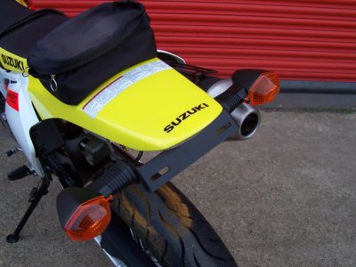 MOCOWANIE TABLICY REJESTRACYJNEJ RG RACING SUZUKI DRZ400 SM & DRZ400