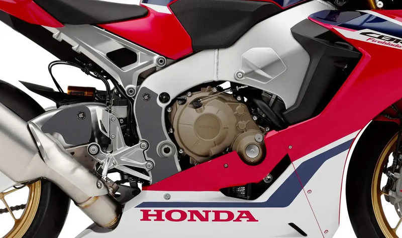 ZESTAW OSŁON PRZECIWBŁOTNYCH RG RACING EAZI-GRIP SCUFF GUARD KIT HONDA CBR1000RR FIREBLADE 08- 19, C
