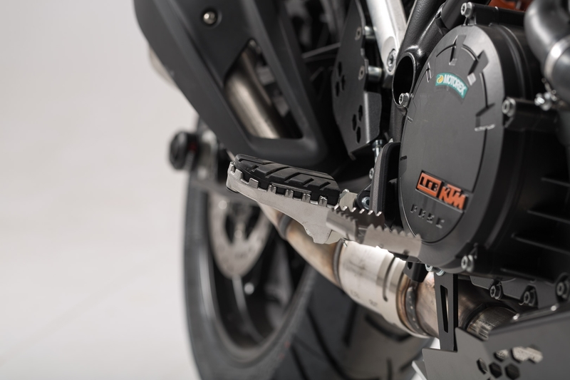 PODNÓŻKI ION SW-MOTECH KTM MODELS HUSQVARNA NORDEN 901 (21-)SILVER