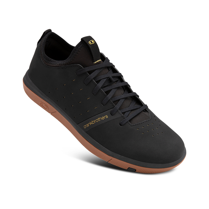 BUTY CRANKBROTHERS STAMP STREET LACE BLACK GOLD - GUM OUTSOLE 10.5 (44 EU)