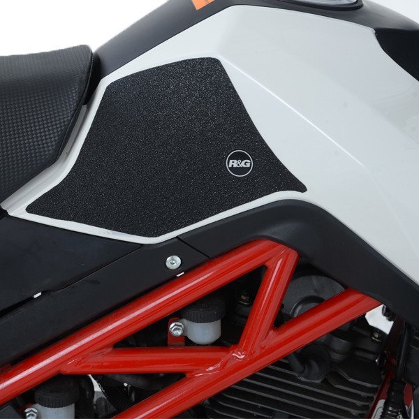 NAKLEJKA NA BAK TANKPAD ANTYPOŚLIZGOWY 2 CZĘŚCI RG RACING BENELLI TNT 125 17- BLACK