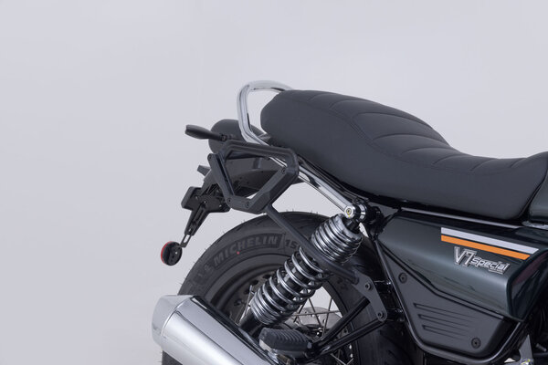 STELAŻ BOCZNY V-LOC PRAWY SW-MOTECH SIDE CARRIER MOTO GUZZI V7 MODELS (20-)