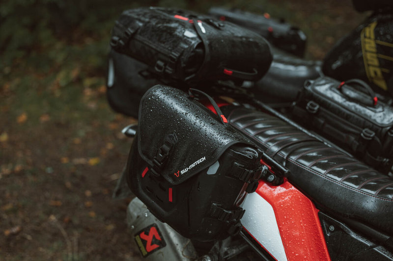 ZESTAW SAKW I STELAŻY SYSBAG WP S/S SW-MOTECH KTM 1290 SUPER DUKE R (13-19)