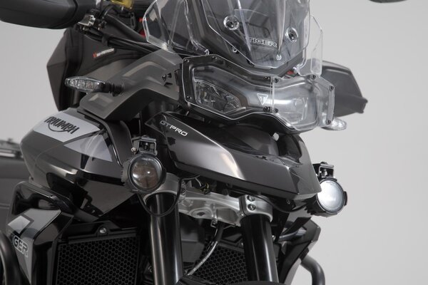 ZESTAW ŚWIATEŁ DROGOWYCH EVO SW-MOTECH TRIUMPH TIGER 900/GT/RALLY/PRO (19-23) BLACK