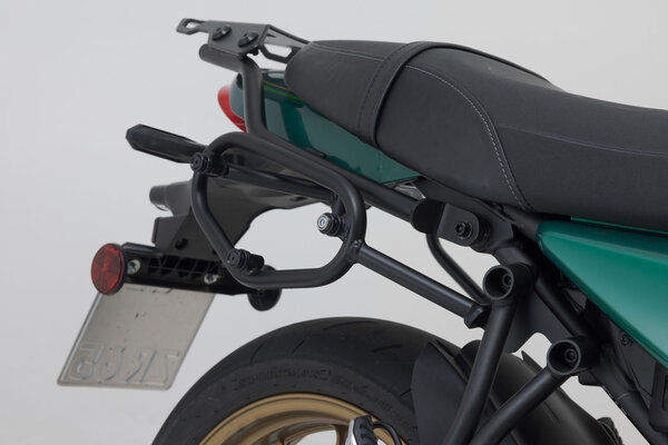 ZESTAW SAKW I STELAŻY LEGEND GEAR LC BLACK EDITION SW-MOTECH KAWASAKI Z650RS (21-)/Z650RS 50TH ANNI
