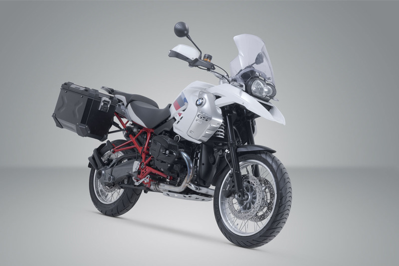 ZESTAW KUFRÓW TRAX ADV I STELAŻY SW-MOTECH BMW R 1200 GS (04-12) BLACK