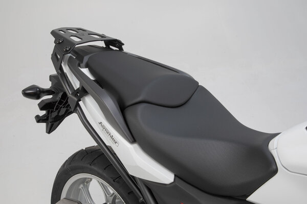 STELAŻ STREET-RACK POD PŁYTĘ MONTAŻOWĄ KUFRA SW-MOTECH HONDA NC750X (16-20)/ NC750S (16-) BLACK