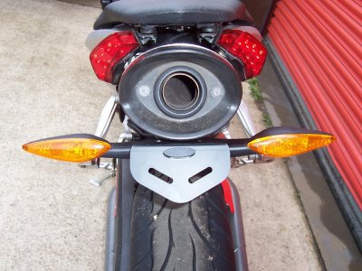 MOCOWANIE TABLICY REJESTRACYJNEJ RG RACING BENELLI TNT 04-/1130 CAFE RACER