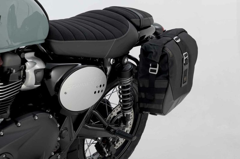 ZESTAW SAKWA I STELAŻ LEGEND GEAR LC BLACK EDITION SW-MOTECH TRIUMPH STREET SCRAMBLER (16-)
