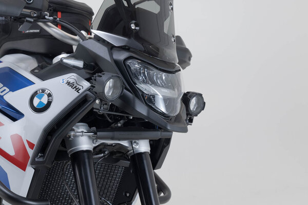 ZESTAW LAMP PRZECIWMGŁOWYCH EVO SW-MOTECH BMW F 900 GS (23-) BLACK
