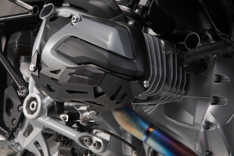 OSŁONA CYLINDRA SW-MOTECH BMW R 1200 MODELS (12-18) BLACK SILVER