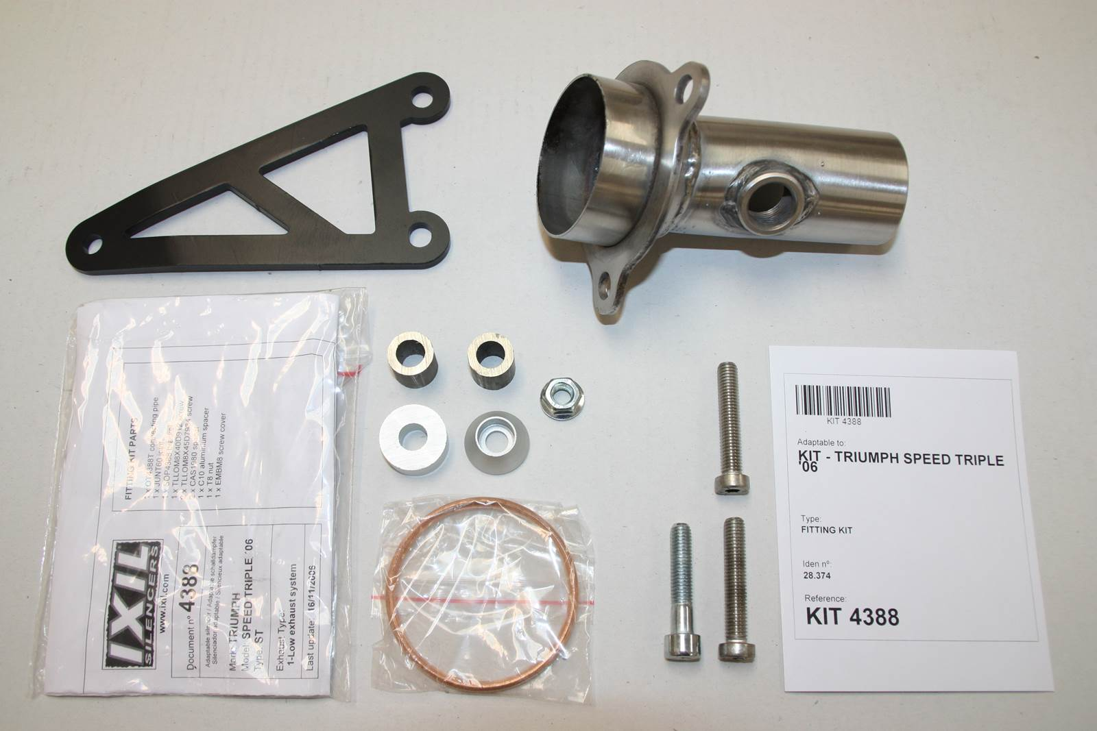 Tłumik IXIL TRIUMPH ST1050 SPEED TRIPLE 05-06 (515NJ) typ SOVE (waga: 3000g, długość: 423 mm., materiał: Inox AISI304, kolor: Bl