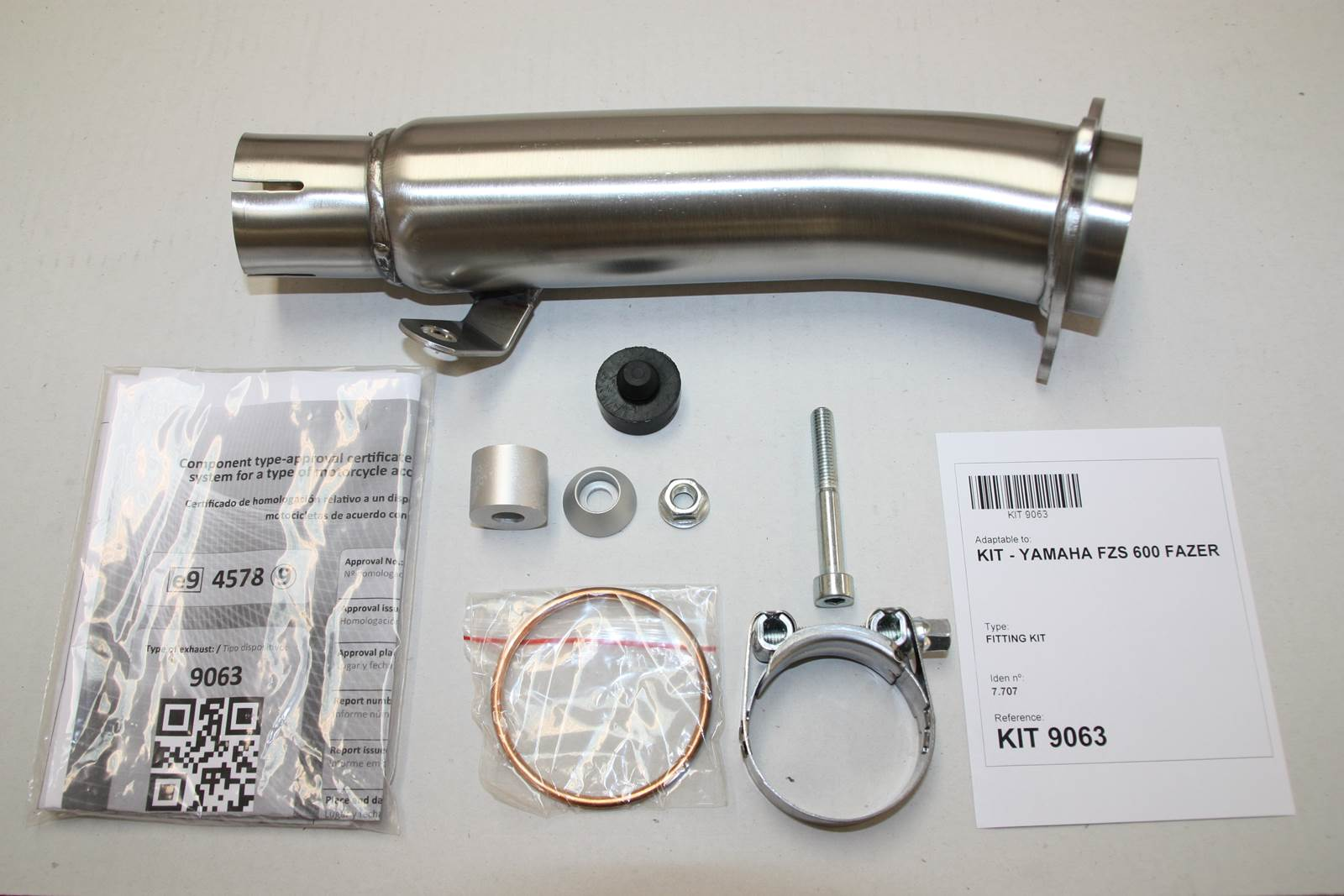 Tłumik IXIL YAMAHA FZS 600 FAZER 98-03 (RJ02) typ SOVE (waga: 3000g, długość: 423 mm., materiał: Inox AISI304, kolor: Black pain