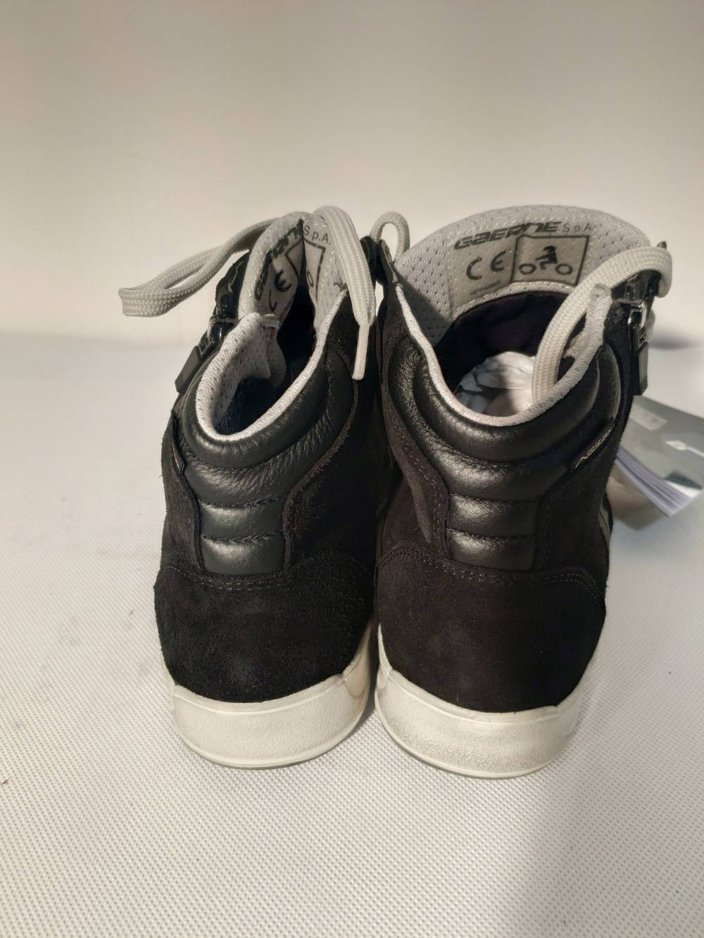 [OUTLET] Buty motocyklowe Gaerne G.Voyager CDG Gore-Tex rozmiar 42