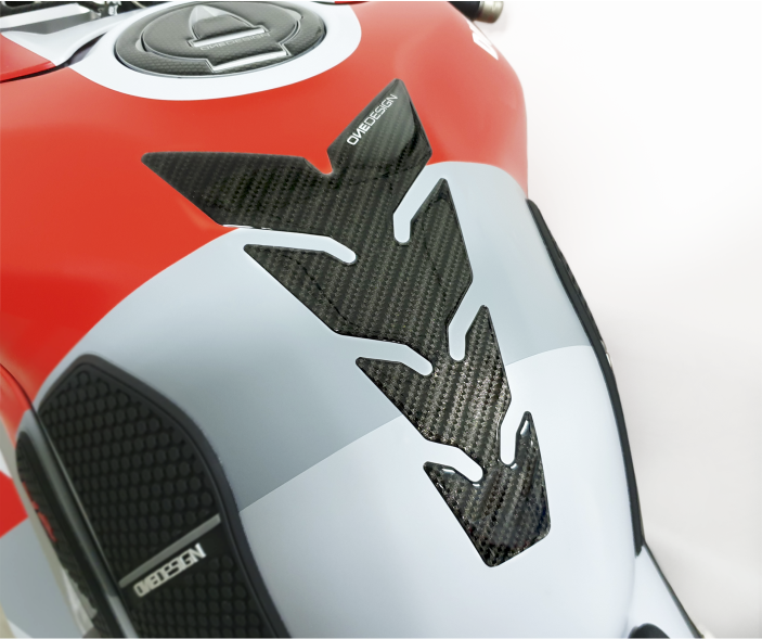 ONEDESIGN Tankpad carbon look