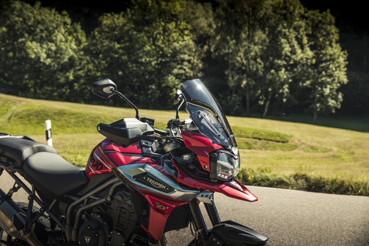 Szyba motocyklowa MRA TRIUMPH TIGER 1200 /XC /XR V201 , V301 2016-2021, forma TM, przyciemniana