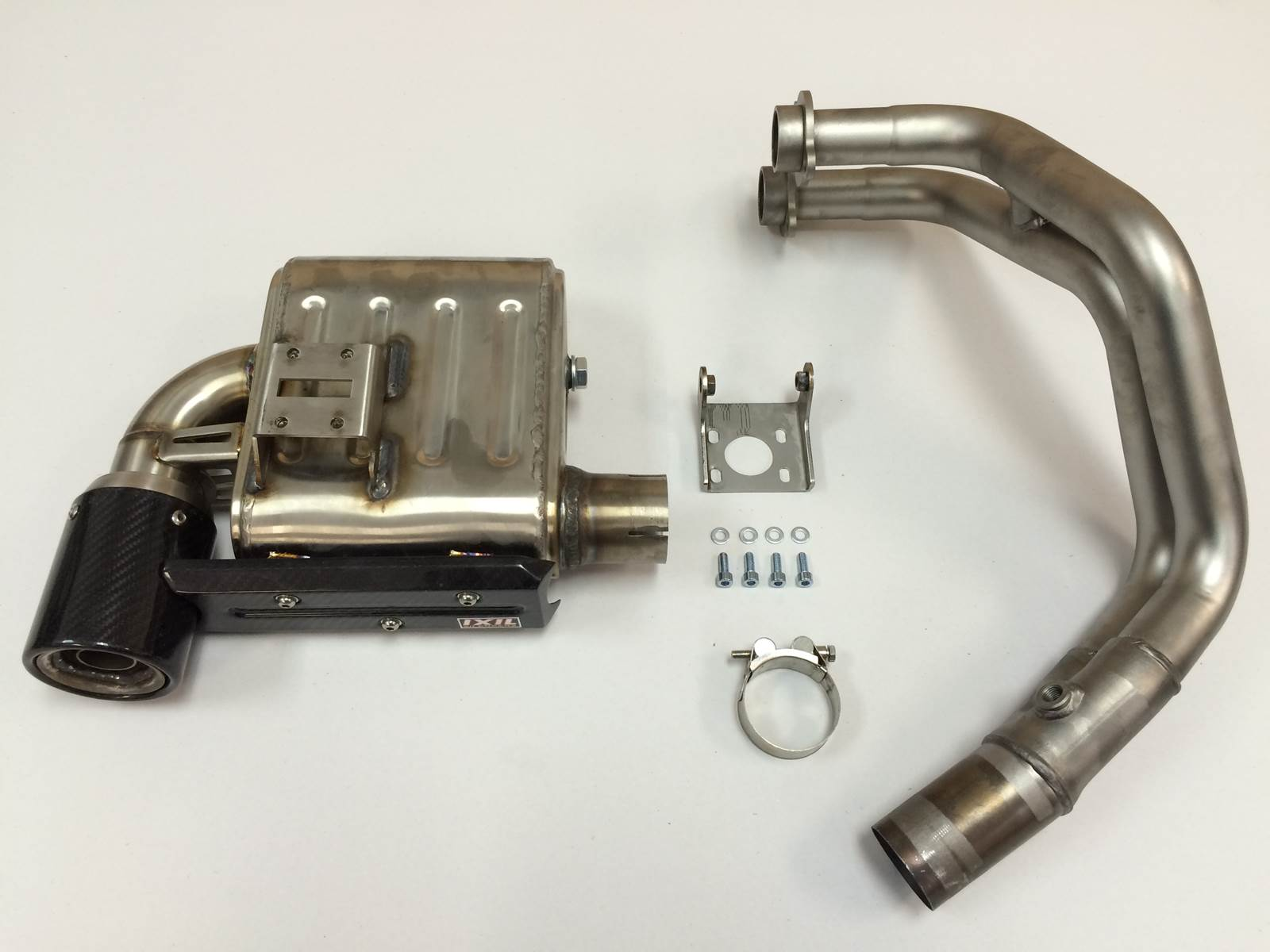 Tłumik IXIL YAMAHA TRACER 700 17-19 (RM14 RM15) typ SX1 (waga: 3900g, długość: 347 mm., materiał: Inox AISI304, kolor: Bright re